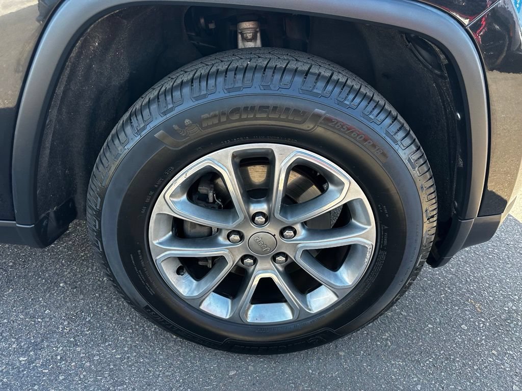 Used 2016 Jeep Grand Cherokee Limited AWD/4WD image 14