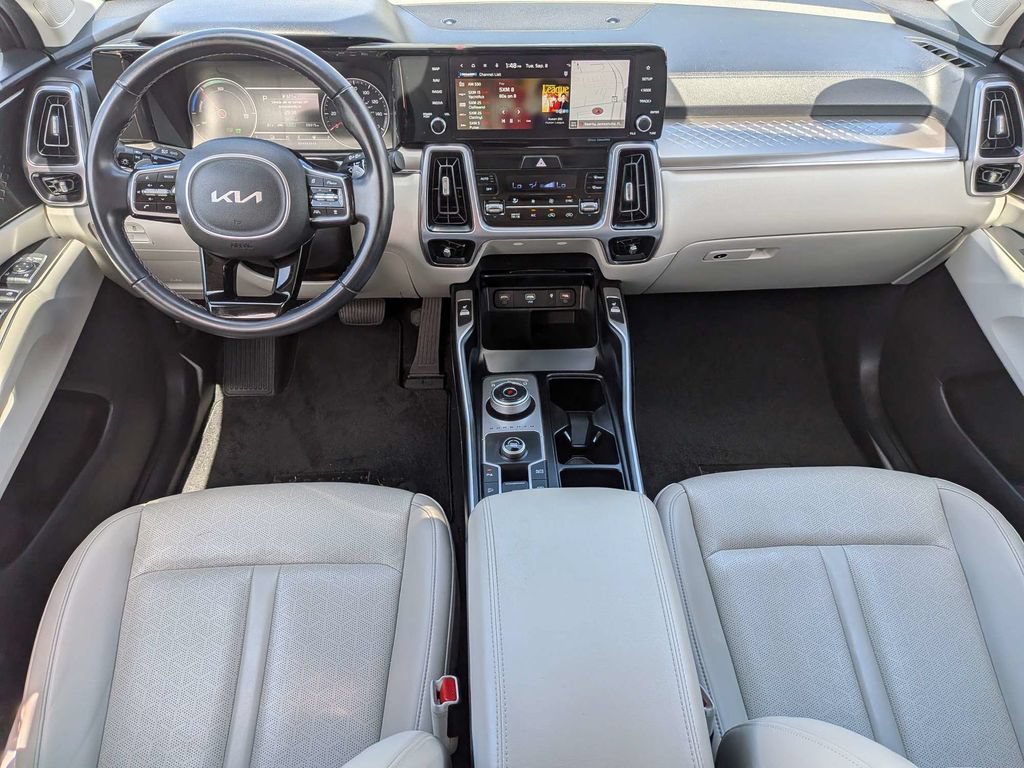 Used 2023 Kia Sorento EX FWD image 23