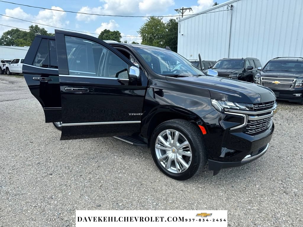Used 2024 Chevrolet Tahoe Premier AWD/4WD image 38