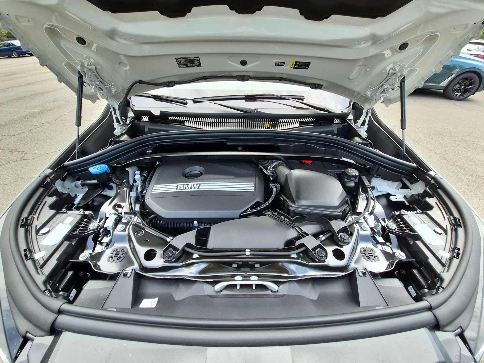 New 2027 BMW X1 xDrive28i AWD/4WD image 15
