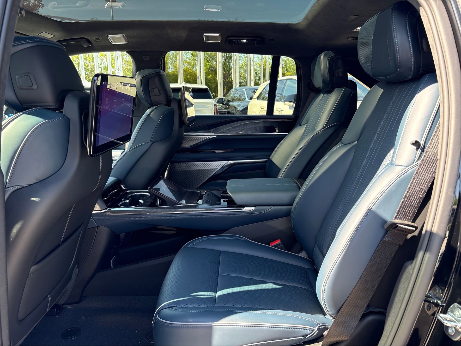 New 2026 Cadillac Escalade IQ Sport 2 image 10