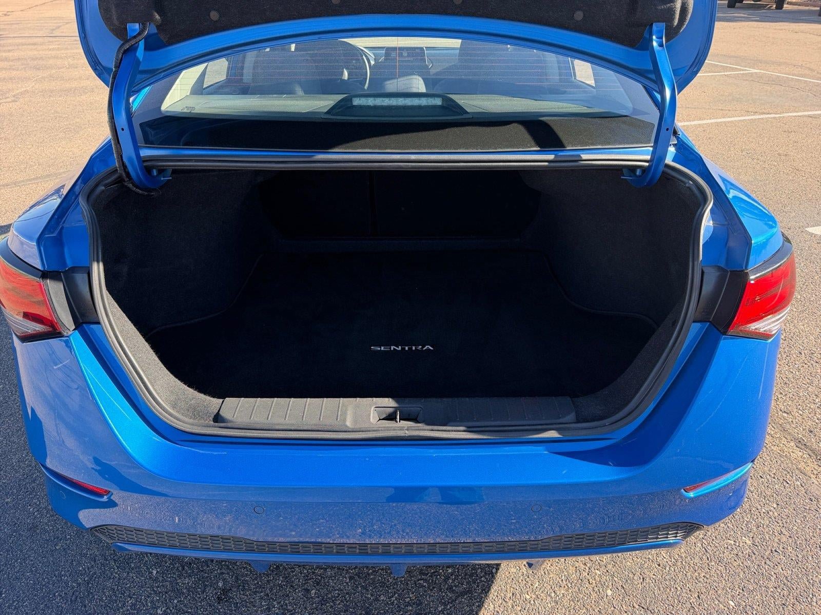 Used 2025 Nissan Sentra SV FWD image 16