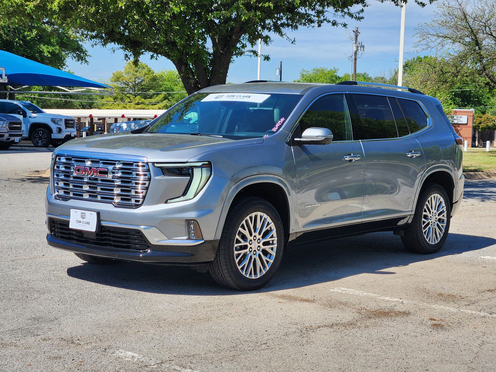 Used 2025 GMC Acadia Denali w/ LPO, Floor Liner Package image 2