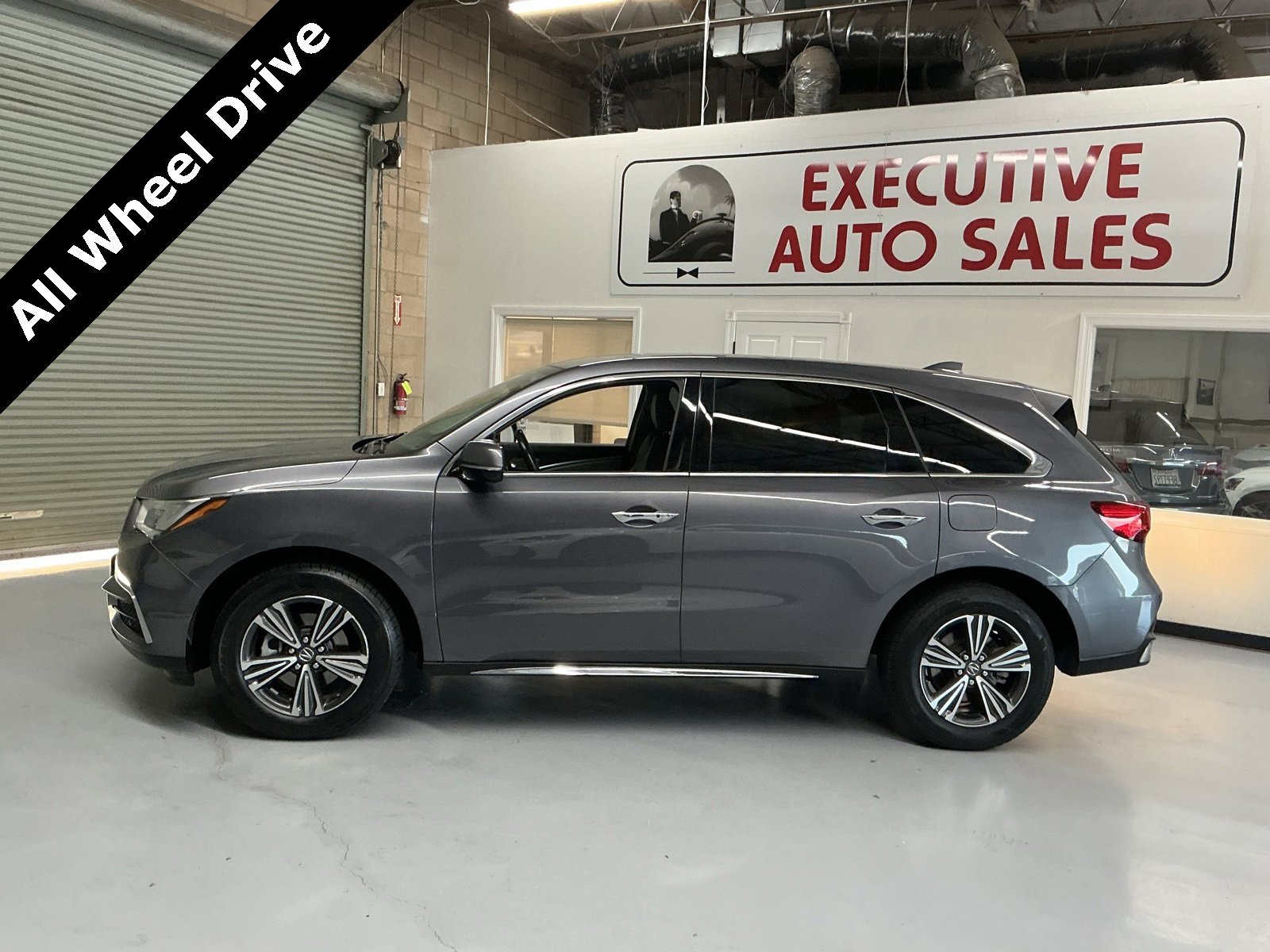 Used 2018 Acura MDX SH-AWD image 10