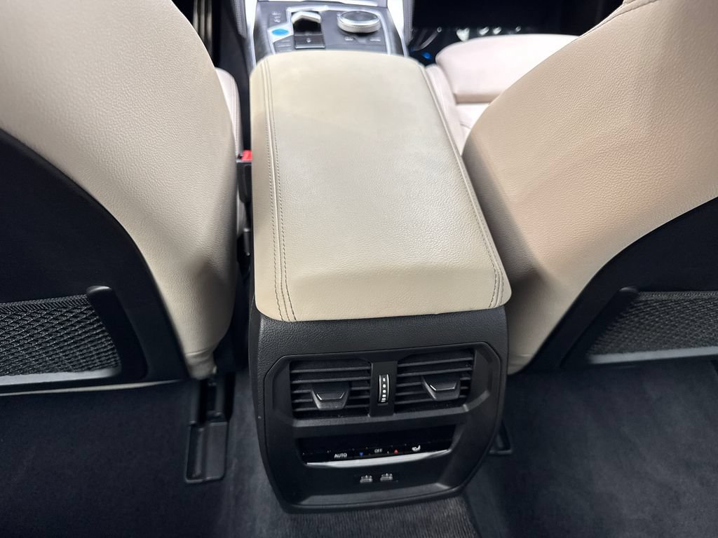 Used 2023 BMW i4 eDrive40 w/ M Sport Package RWD image 68