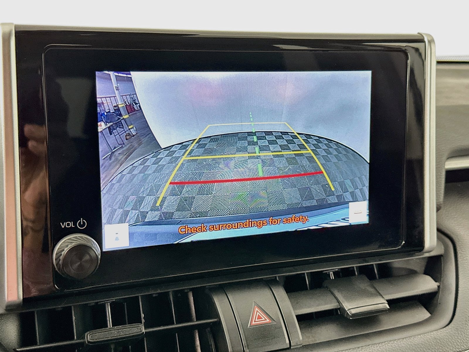 Used 2025 Toyota RAV4 LE AWD/4WD image 15