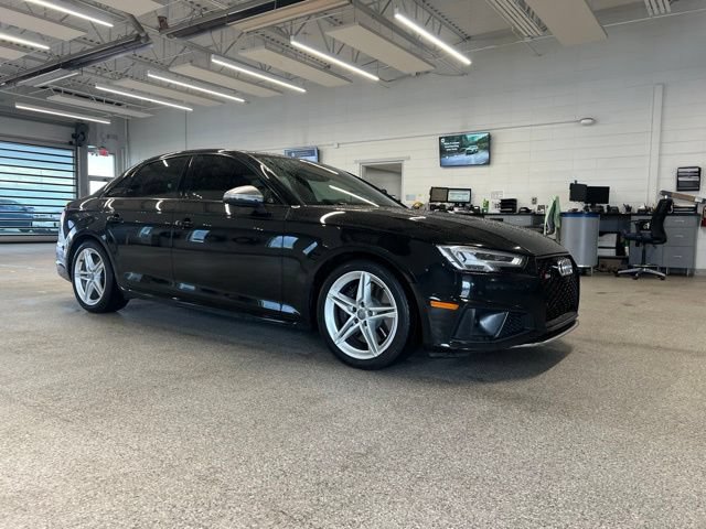 Used 2019 Audi S4 Prestige w/ Prestige Package AWD/4WD image 3