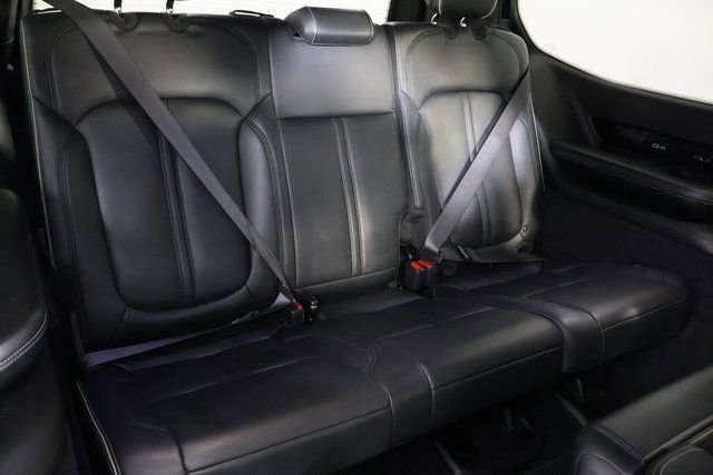 Used 2023 Jeep Grand Wagoneer Series II w/ Premium Group II image 24