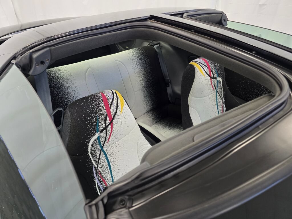 Used 1993 Chevrolet Camaro Z28 RWD image 57