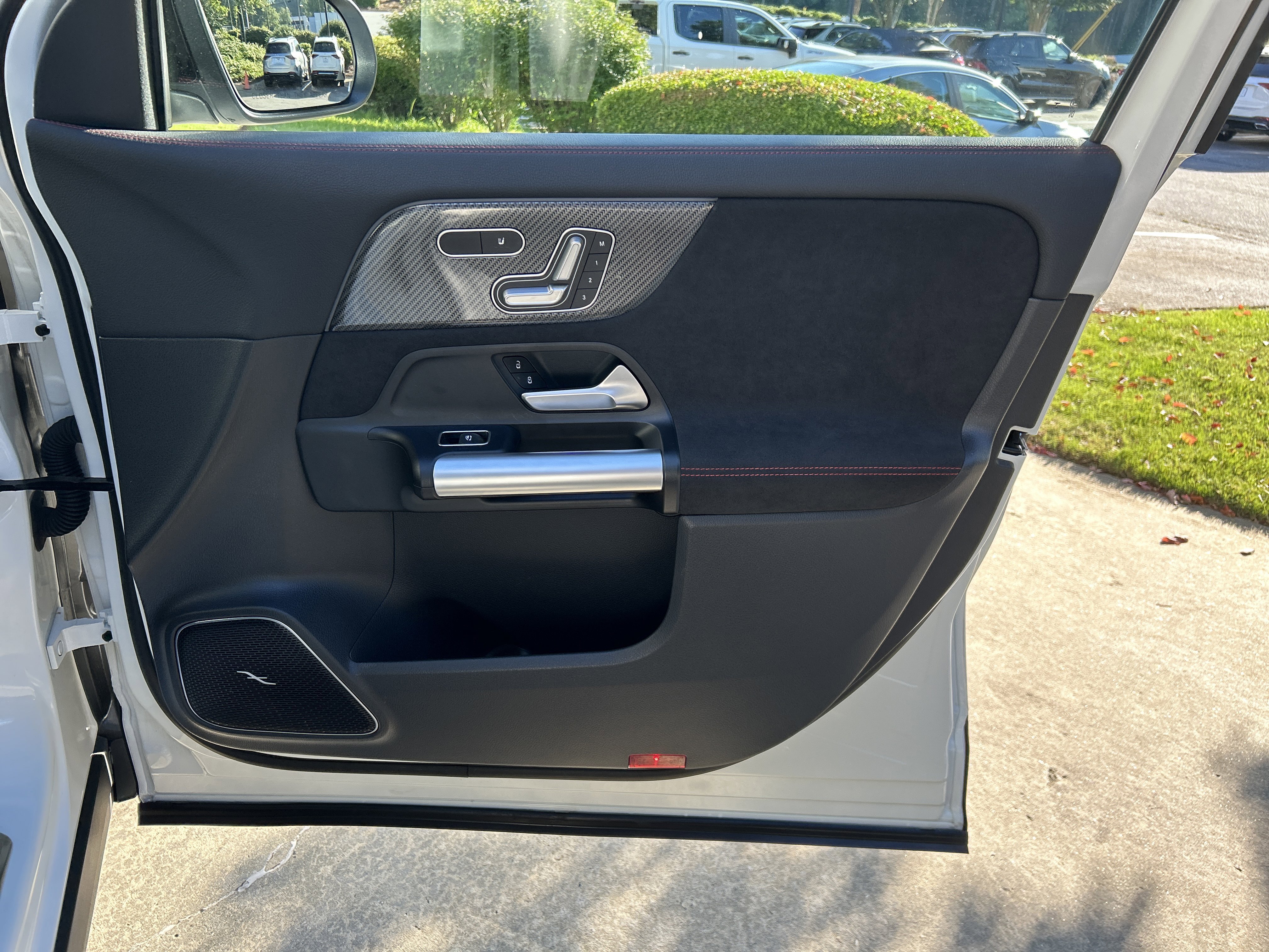 Certified 2025 Mercedes-Benz GLA 250 image 46