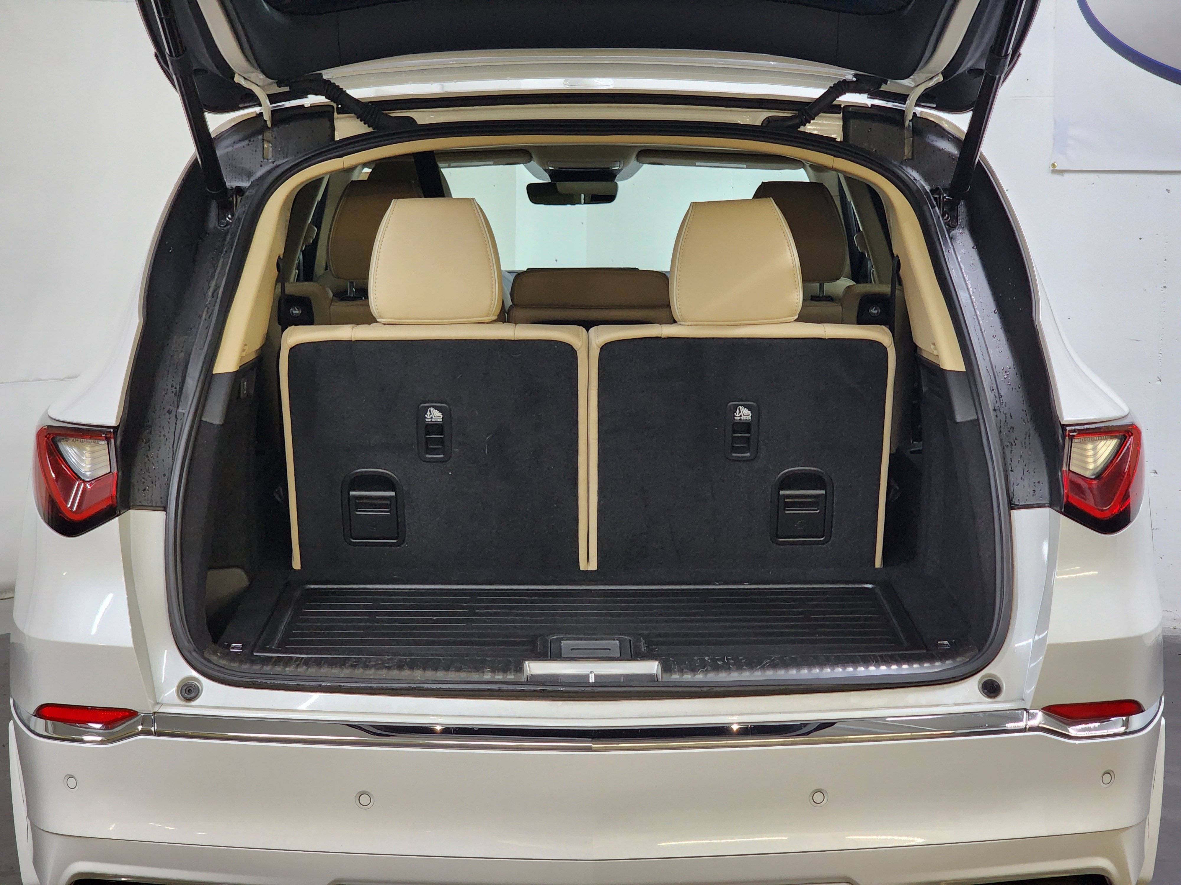 Certified 2026 Acura MDX w/ Advance Package AWD/4WD image 8
