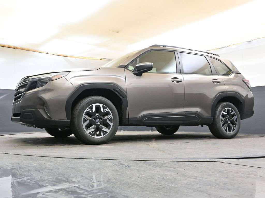 Certified 2025 Subaru Forester Premium image 40