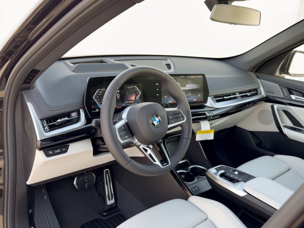 New 2027 BMW X1 xDrive28i AWD/4WD image 4