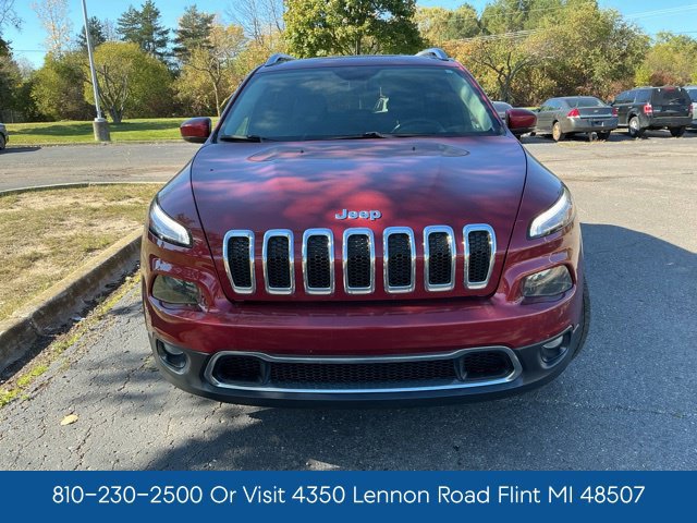 Used 2016 Jeep Cherokee Limited w/ Luxury Group AWD/4WD image 6
