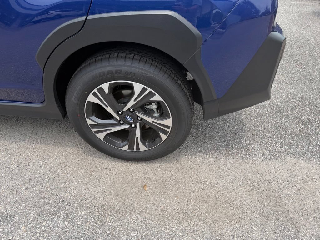 Used 2026 Subaru Crosstrek 2.5i Premium AWD/4WD image 8