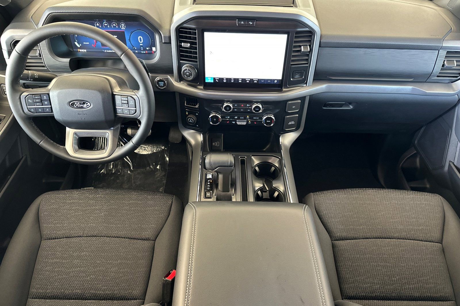 New 2026 Ford F150 XLT w/ Equipment Group 302A MID image 15