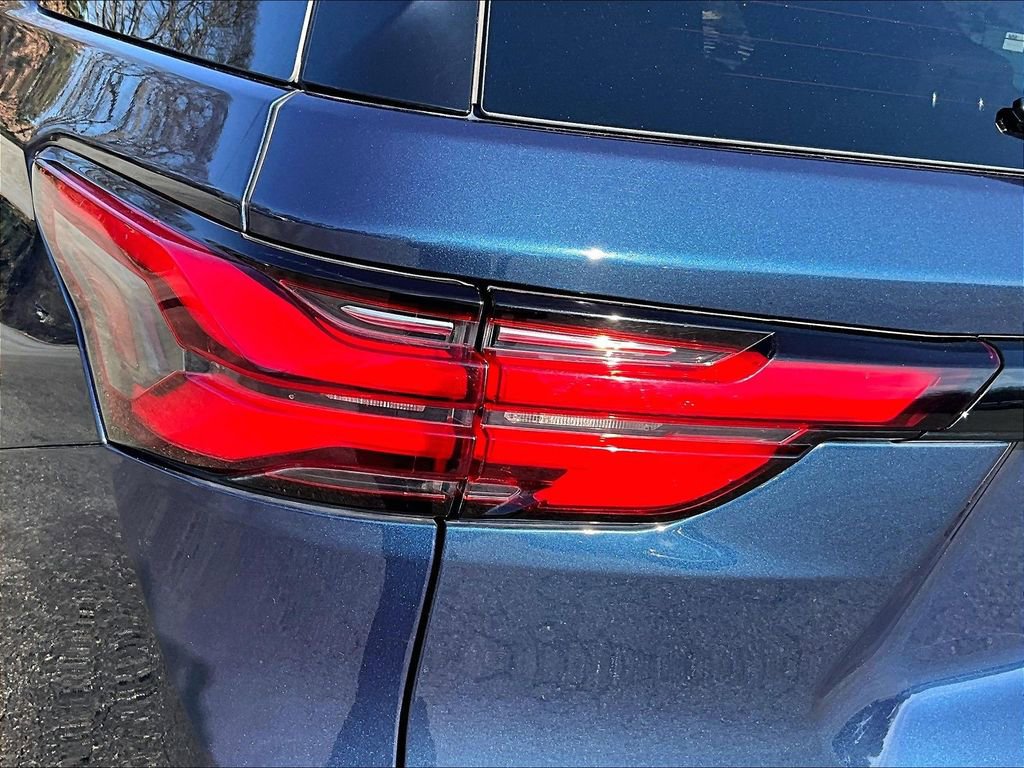 Certified 2022 Chevrolet Traverse LT image 24