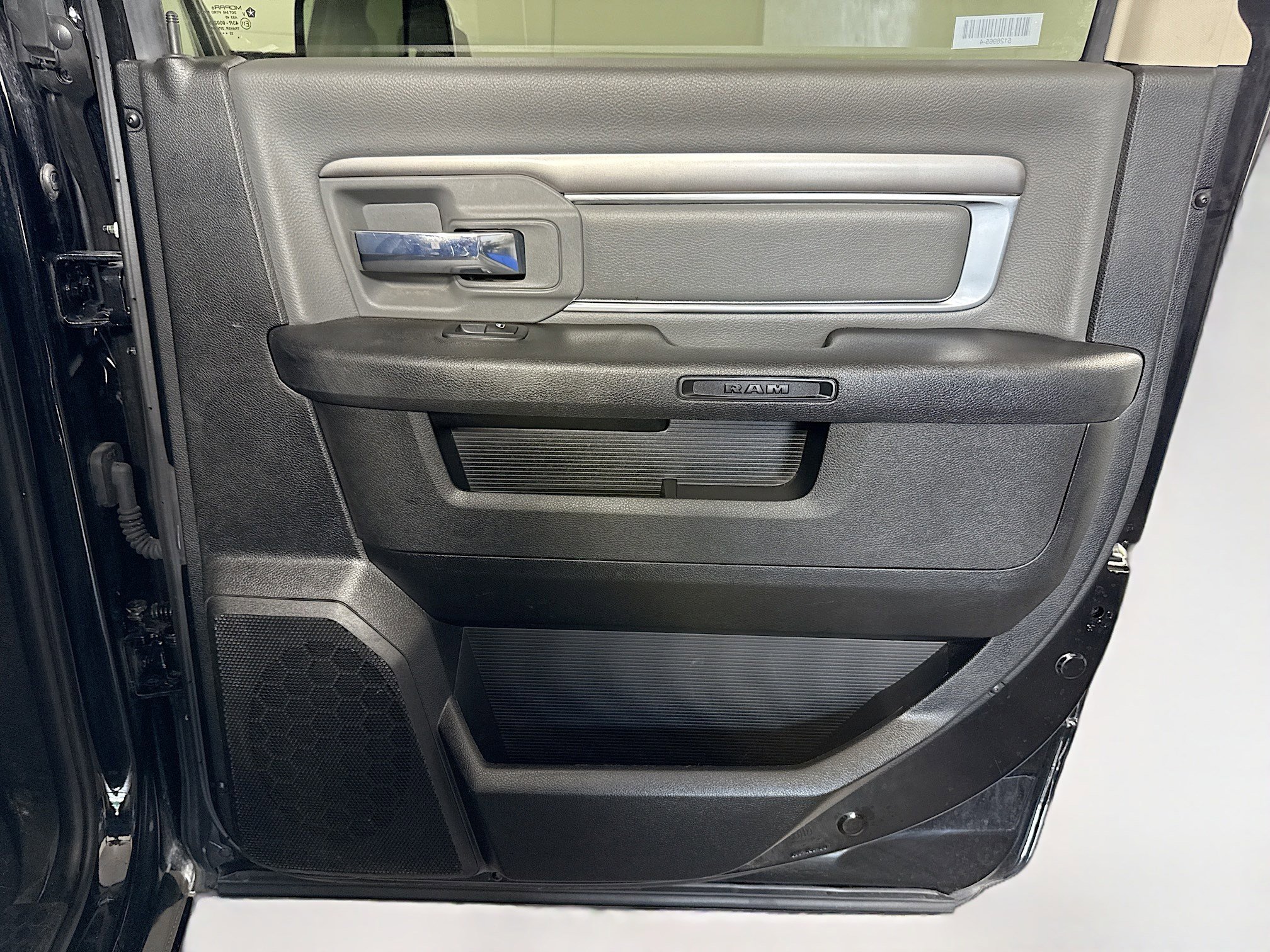 Used 2023 RAM 1500 Classic SLT w/ Trailer & Traction Group image 27