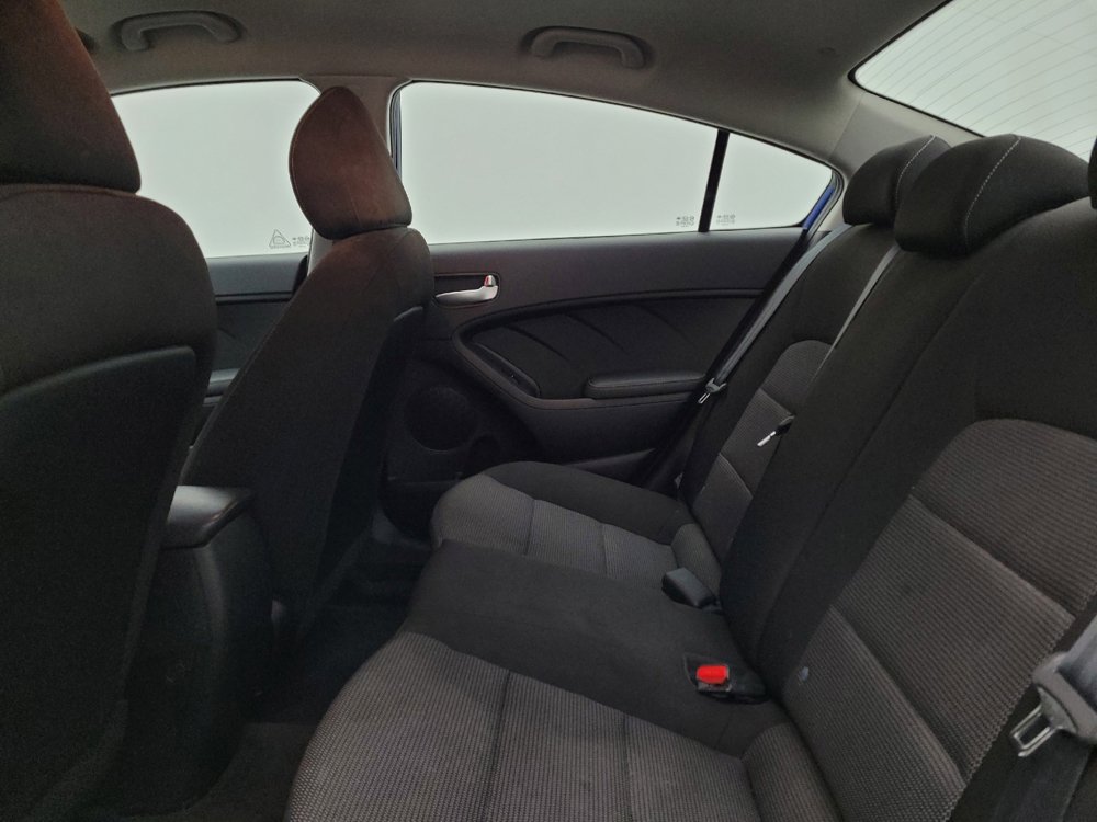Used 2018 Kia Forte LX image 18