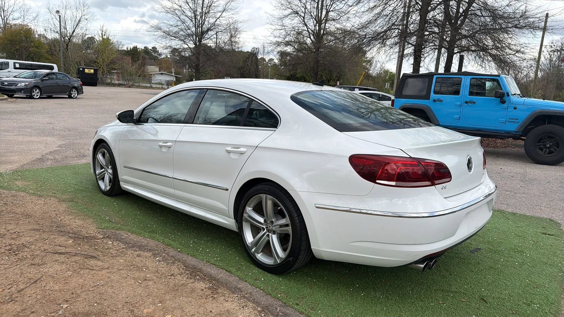 Used 2014 Volkswagen CC R-Line image 7