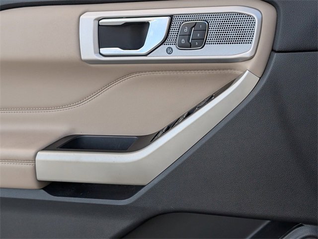 Certified 2021 Ford Explorer Limited w/ Equipment Group 301A image 22