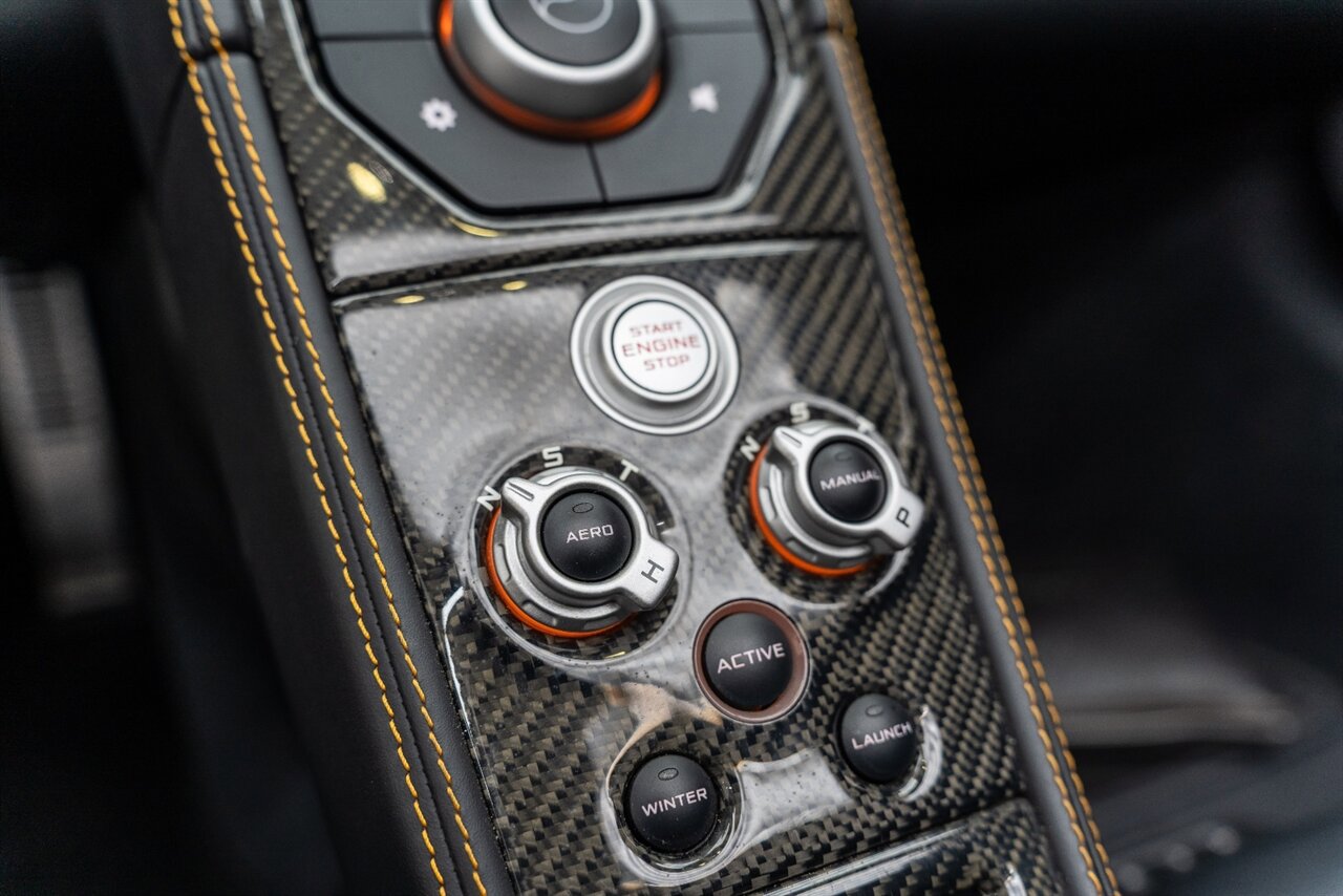 Used 2014 McLaren MP4-12C Spider RWD image 70