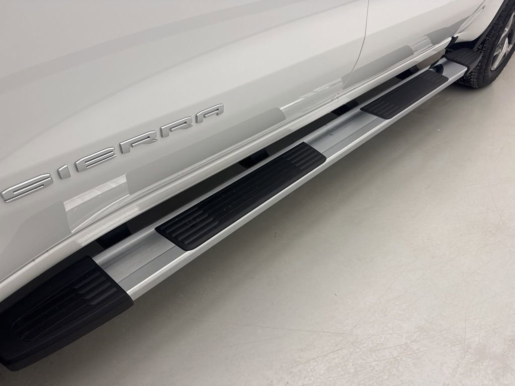 New 2026 GMC Sierra 1500 SLT w/ SLT Premium Plus Package image 15