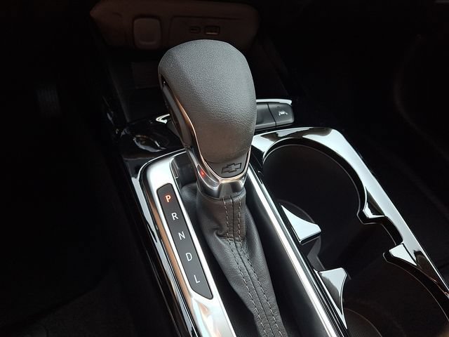 New 2026 Chevrolet Trax LT w/ LT Convenience Package FWD image 12