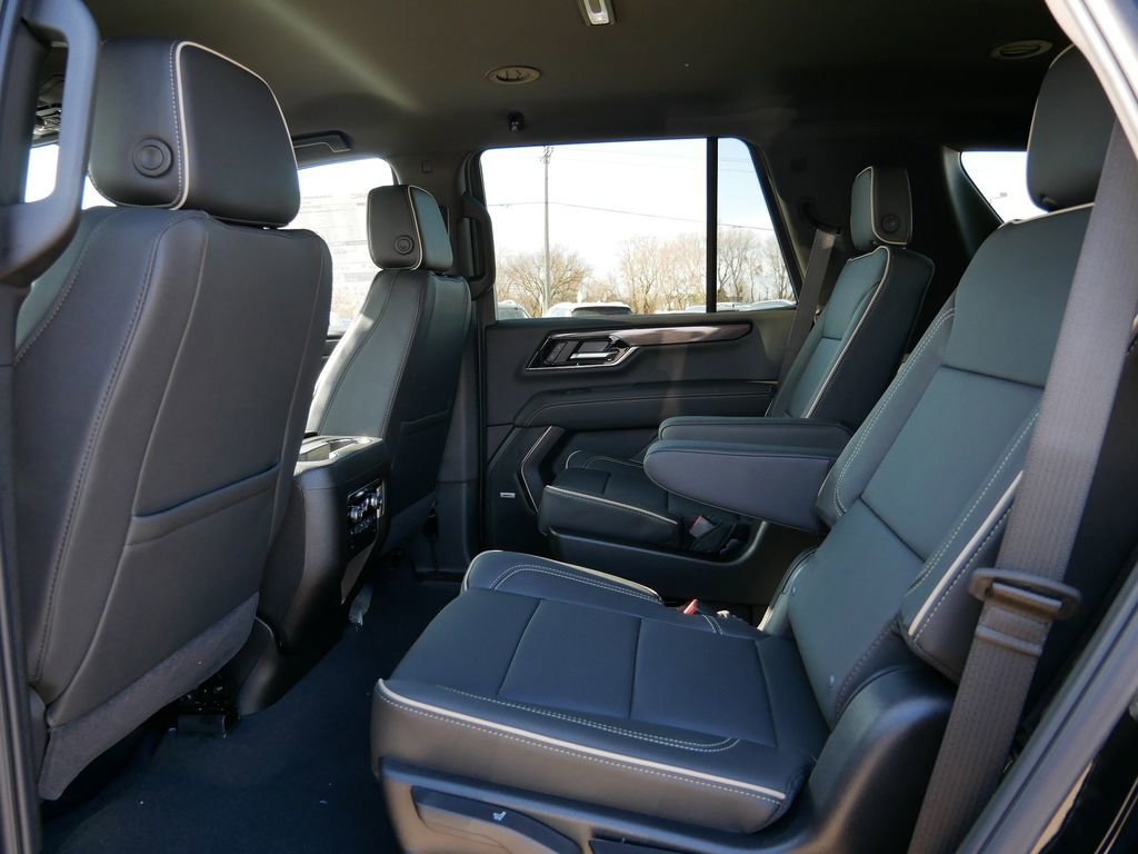 New 2026 GMC Yukon Elevation image 7