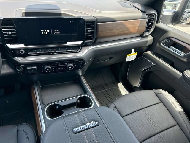 New 2026 Chevrolet Silverado 2500 High Country w/ Midnight Edition AWD/4WD image 16