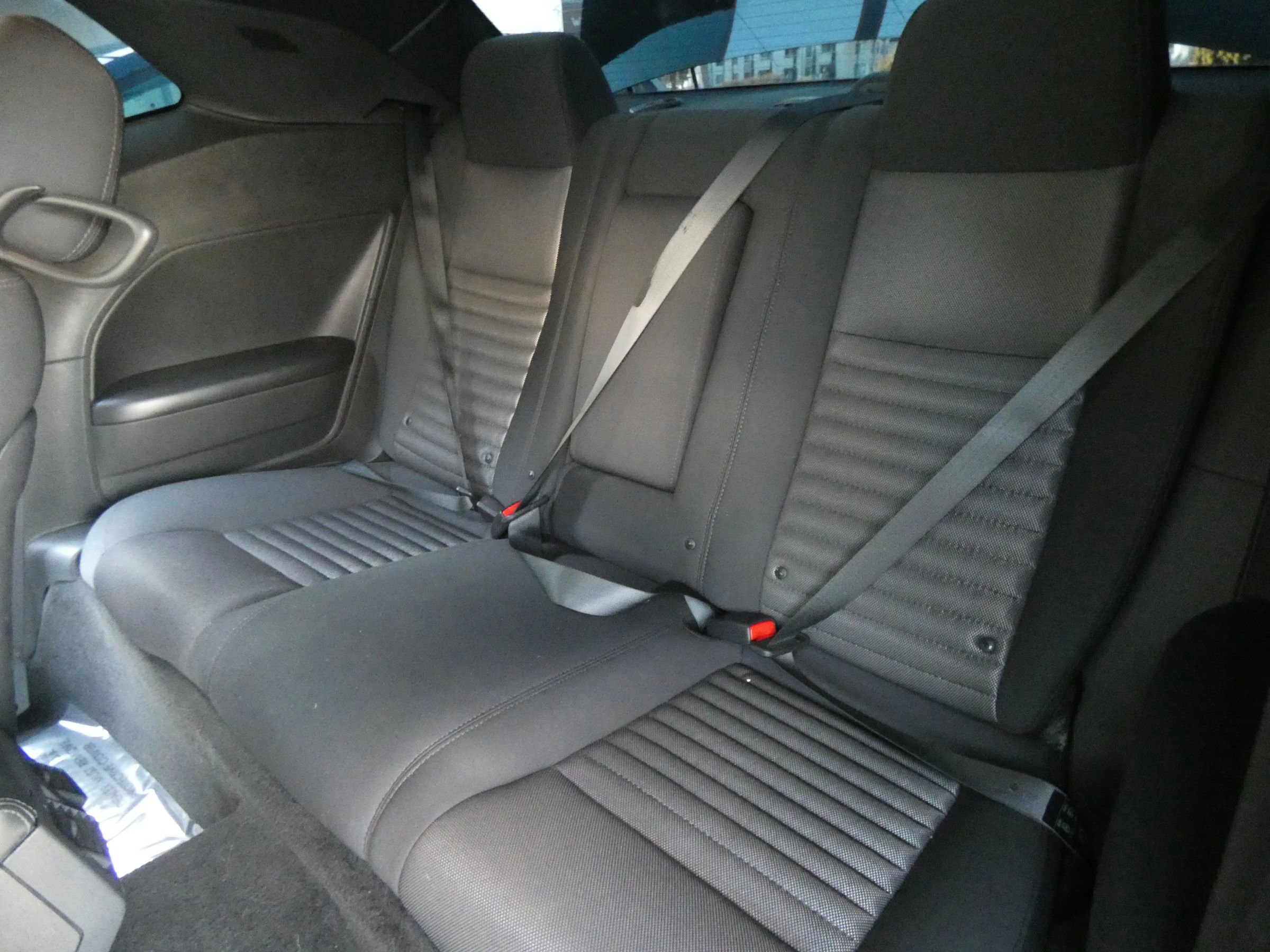 Used 2013 Dodge Challenger SXT image 36