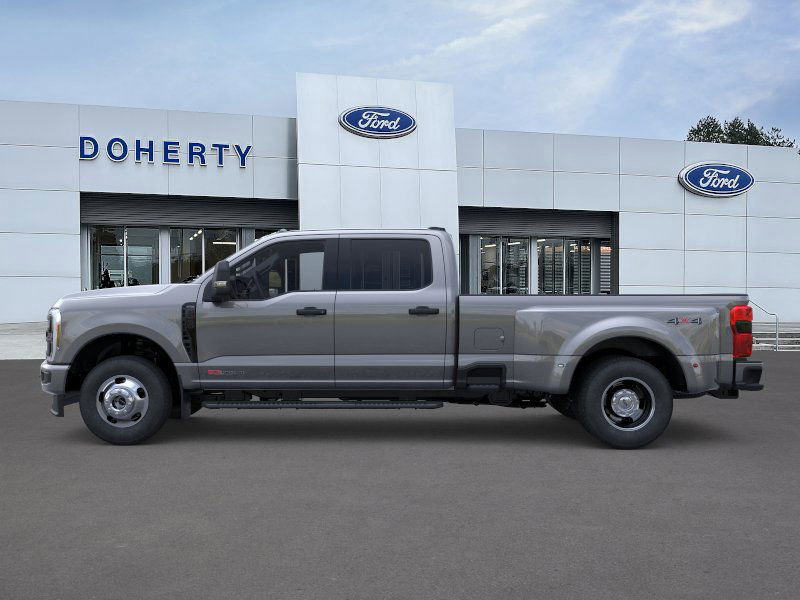 New 2026 Ford F350 XL image 3