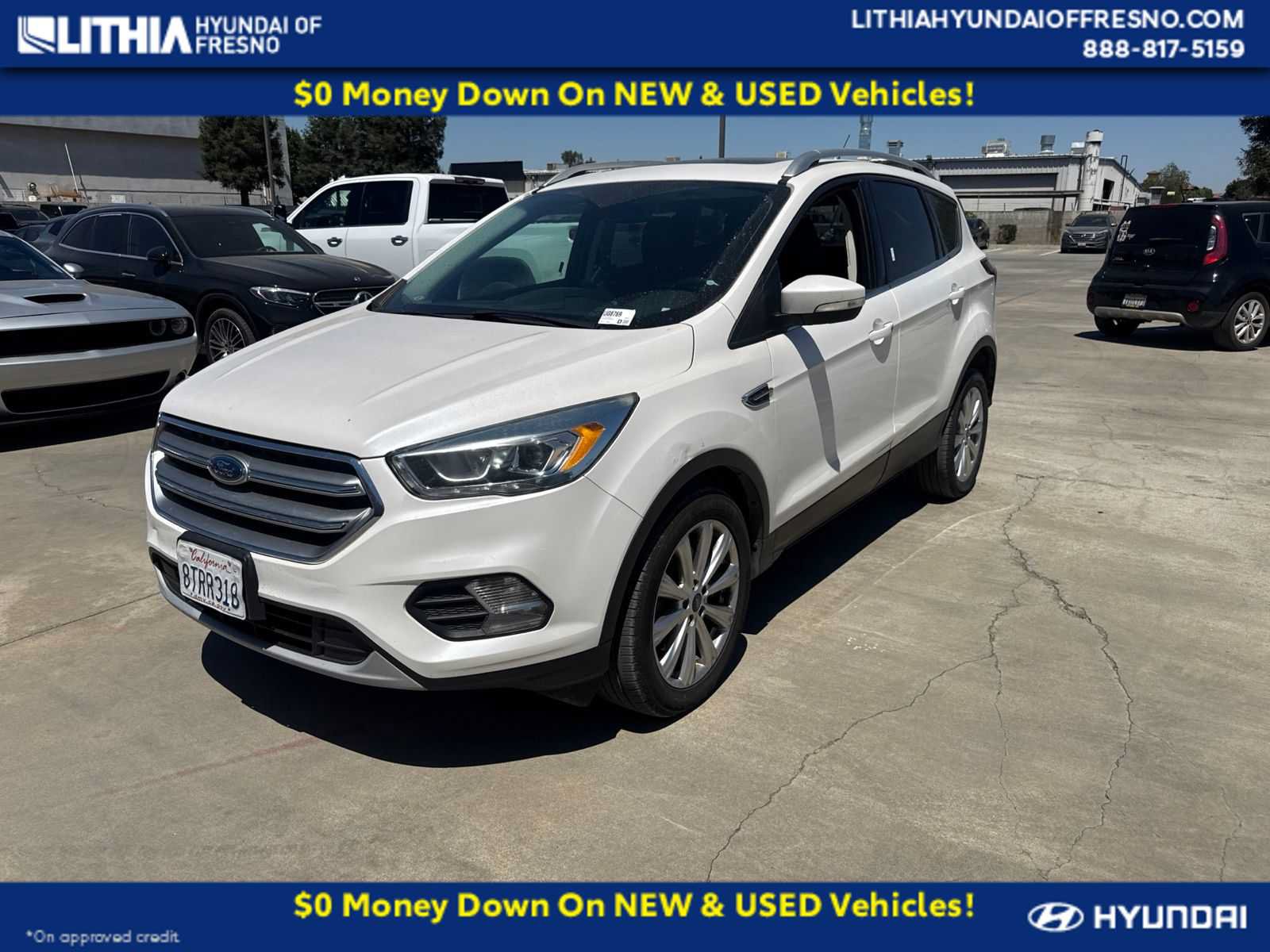 Used 2017 Ford Escape Titanium w/ Canadian Touring Package AWD/4WD image 1