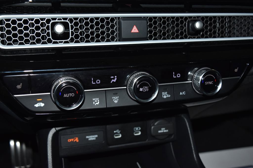 Used 2025 Honda Civic Sport image 13