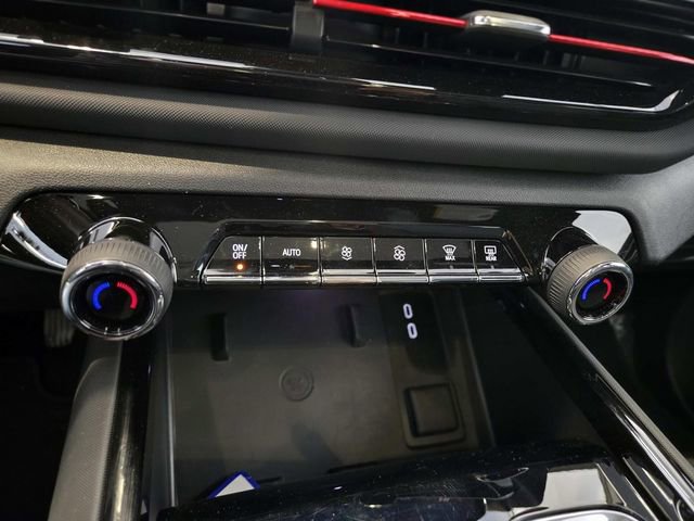 Used 2025 Chevrolet Silverado EV RST image 31