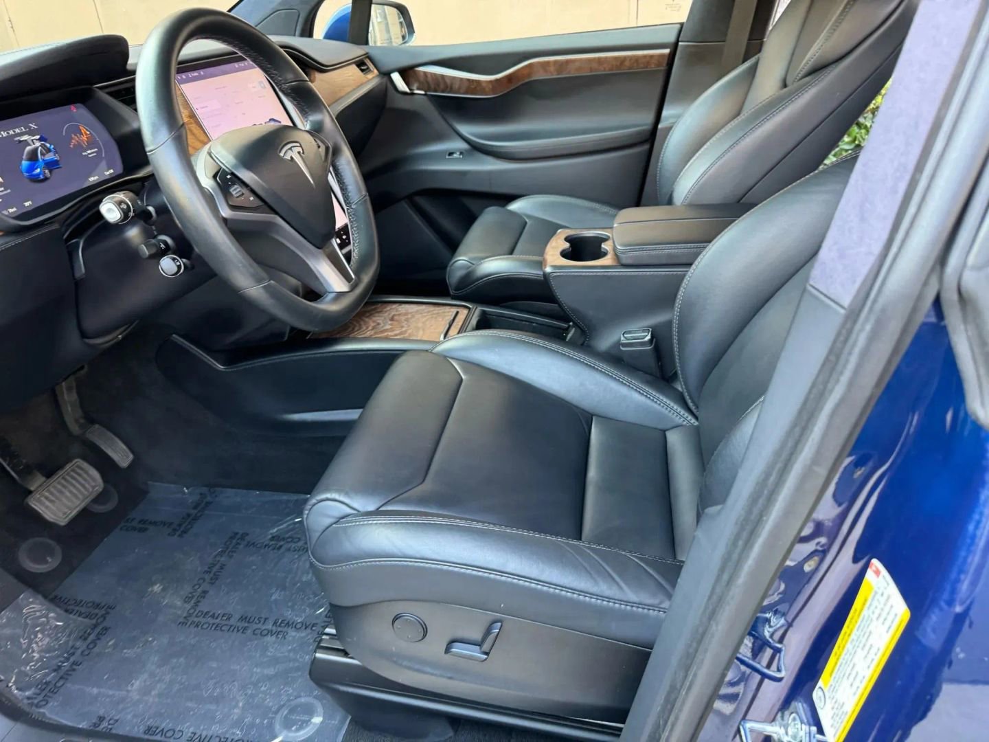 Used 2018 Tesla Model X 75D image 11