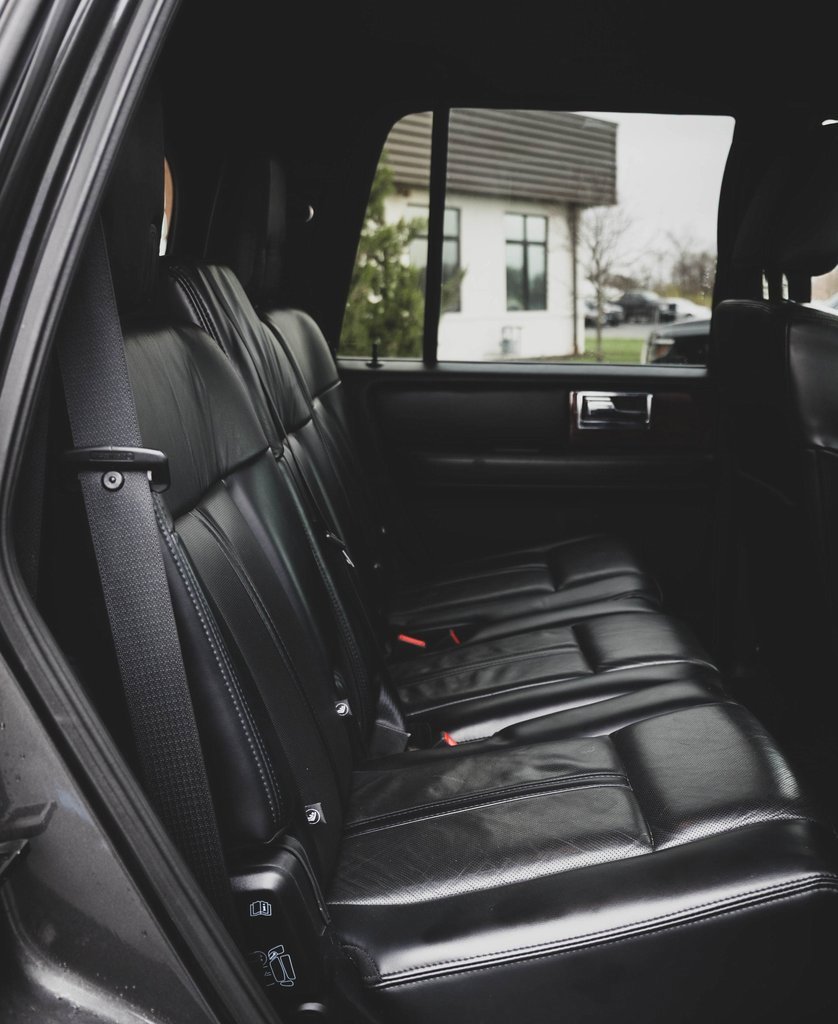 Used 2017 Lincoln Navigator Select image 33