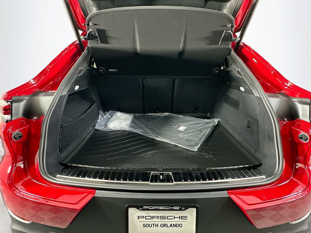 New 2026 Porsche Cayenne Coupe AWD/4WD image 27