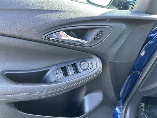 Used 2023 Buick Encore GX Select w/ Safety Package II image 18