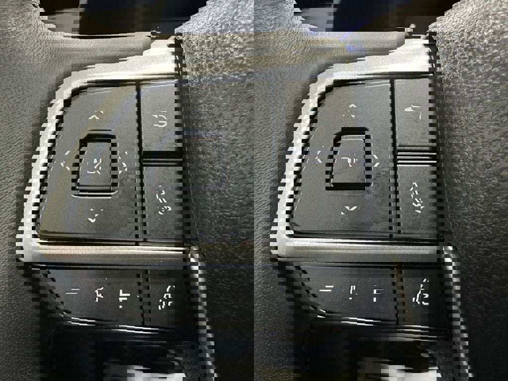 Used 2025 Toyota Grand Highlander AWD image 19