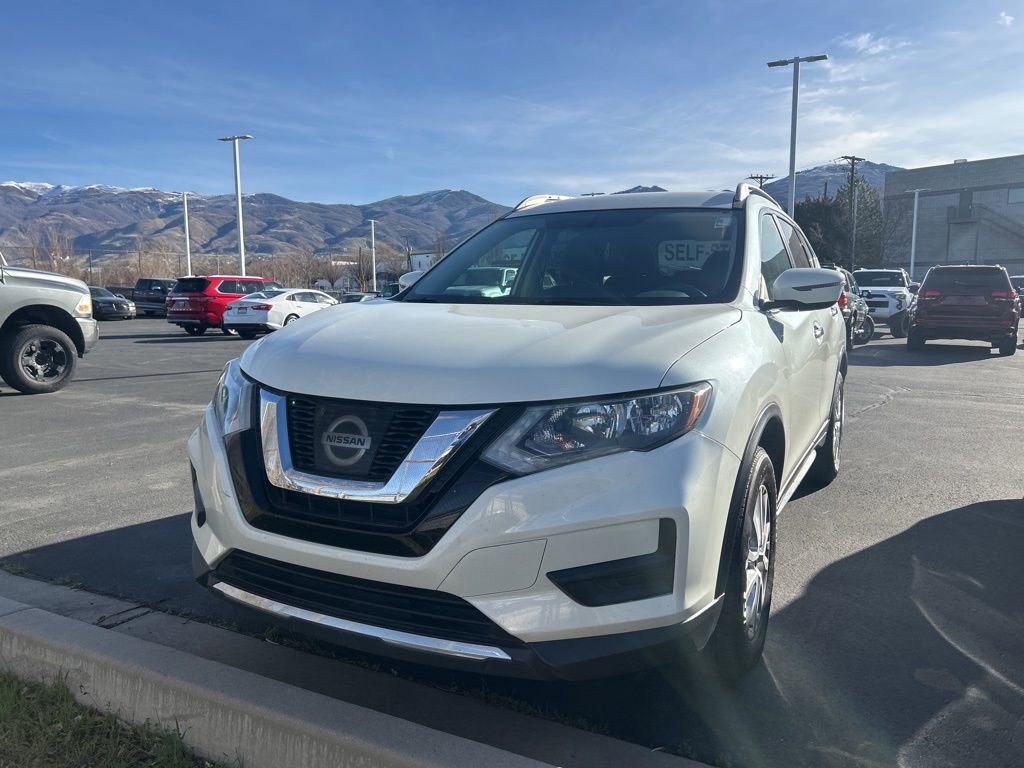 Used 2017 Nissan Rogue SV image 13