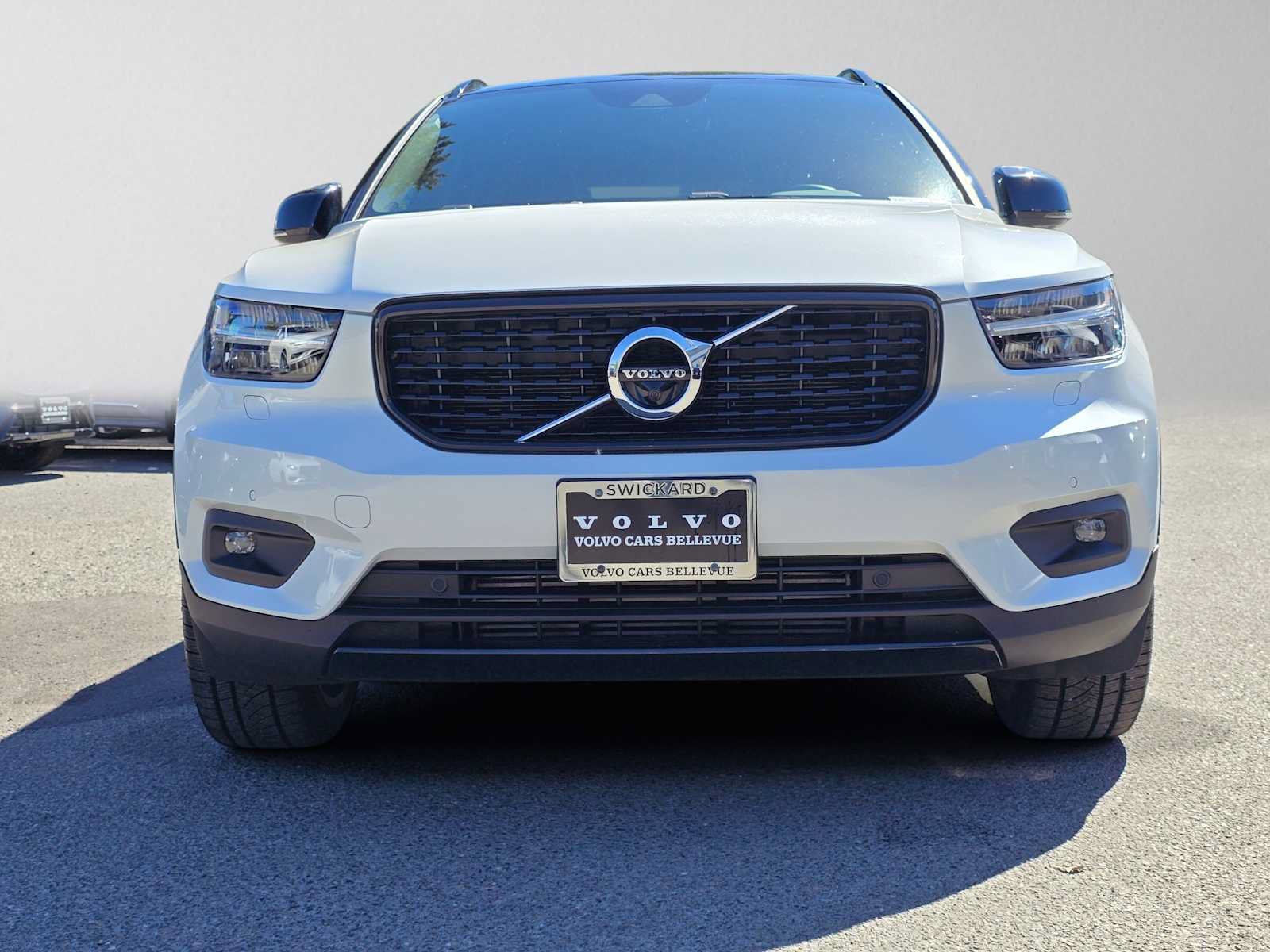 Used 2021 Volvo XC40 T5 R-Design AWD/4WD image 8
