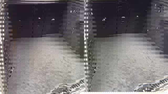 Used 2026 Mercedes-Benz GLC 300 4MATIC image 33