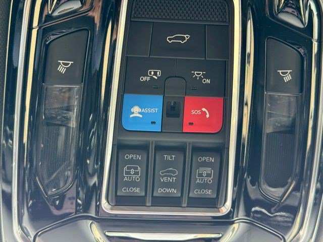New 2026 Jeep Grand Wagoneer Summit w/ Premium Group III AWD/4WD image 28