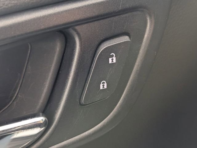 Used 2019 Chevrolet Tahoe LT image 11