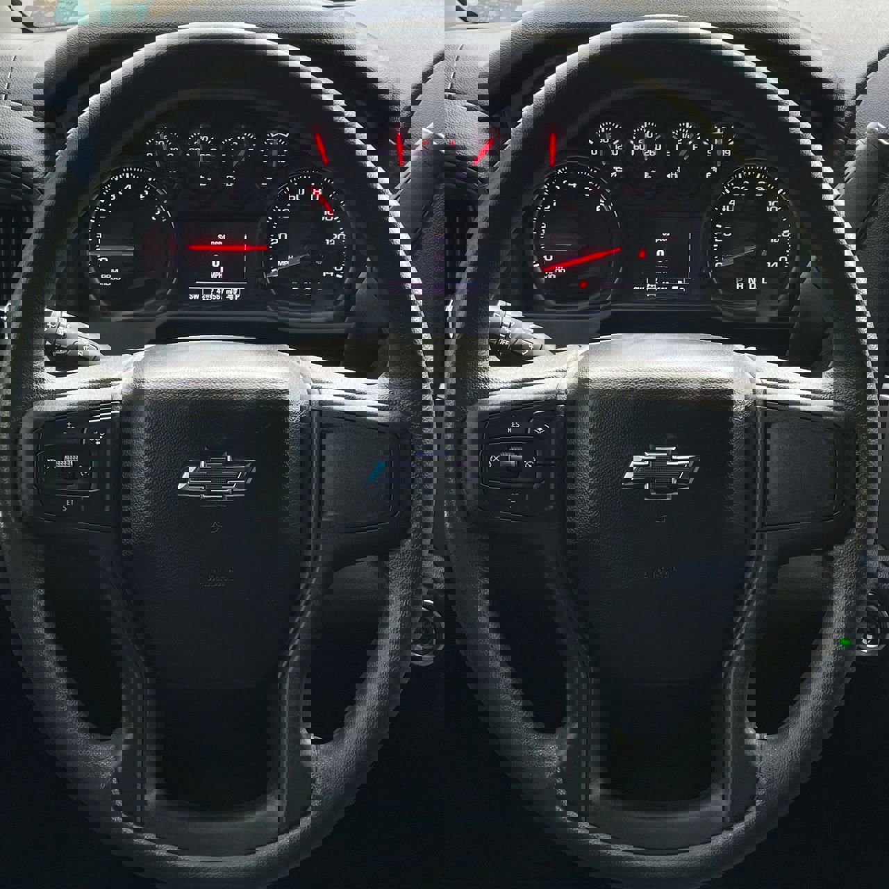 Used 2025 Chevrolet Silverado 2500 Custom w/ Custom Value Package image 13