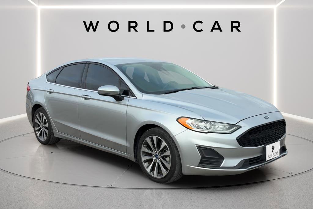 Used 2020 Ford Fusion SE