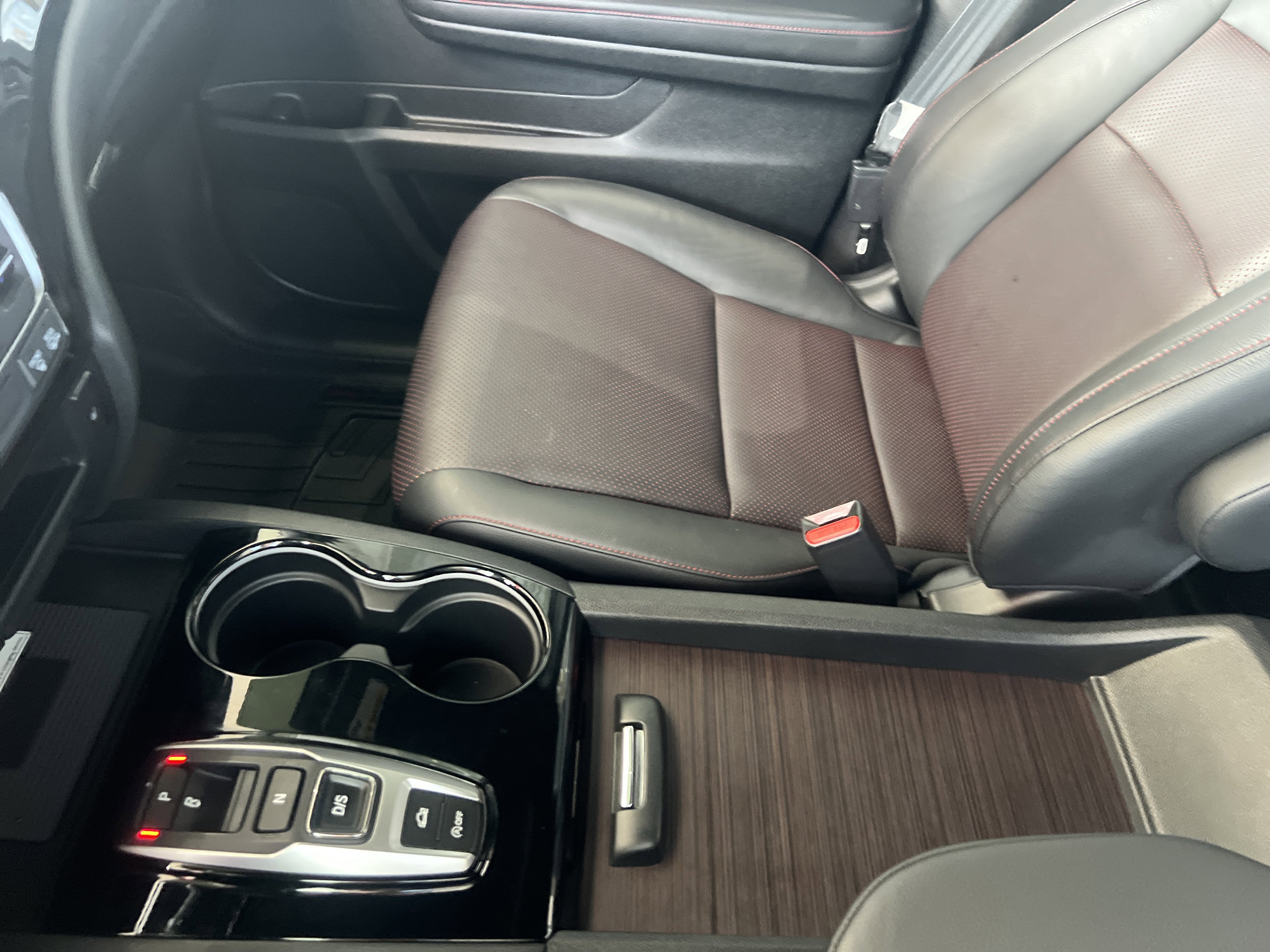 Used 2021 Honda Ridgeline Black Edition image 34