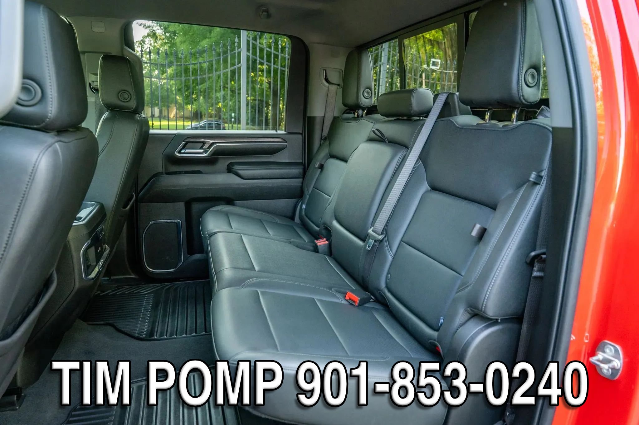 Used 2024 Chevrolet Silverado 2500 LTZ w/ LTZ Plus Package AWD/4WD image 14