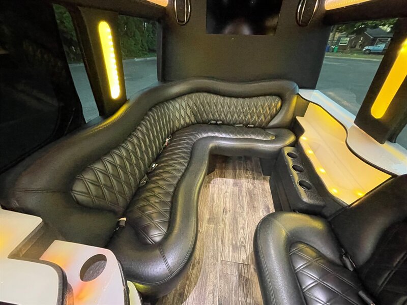 Used 2012 Mercedes-Benz Sprinter 2500 image 39